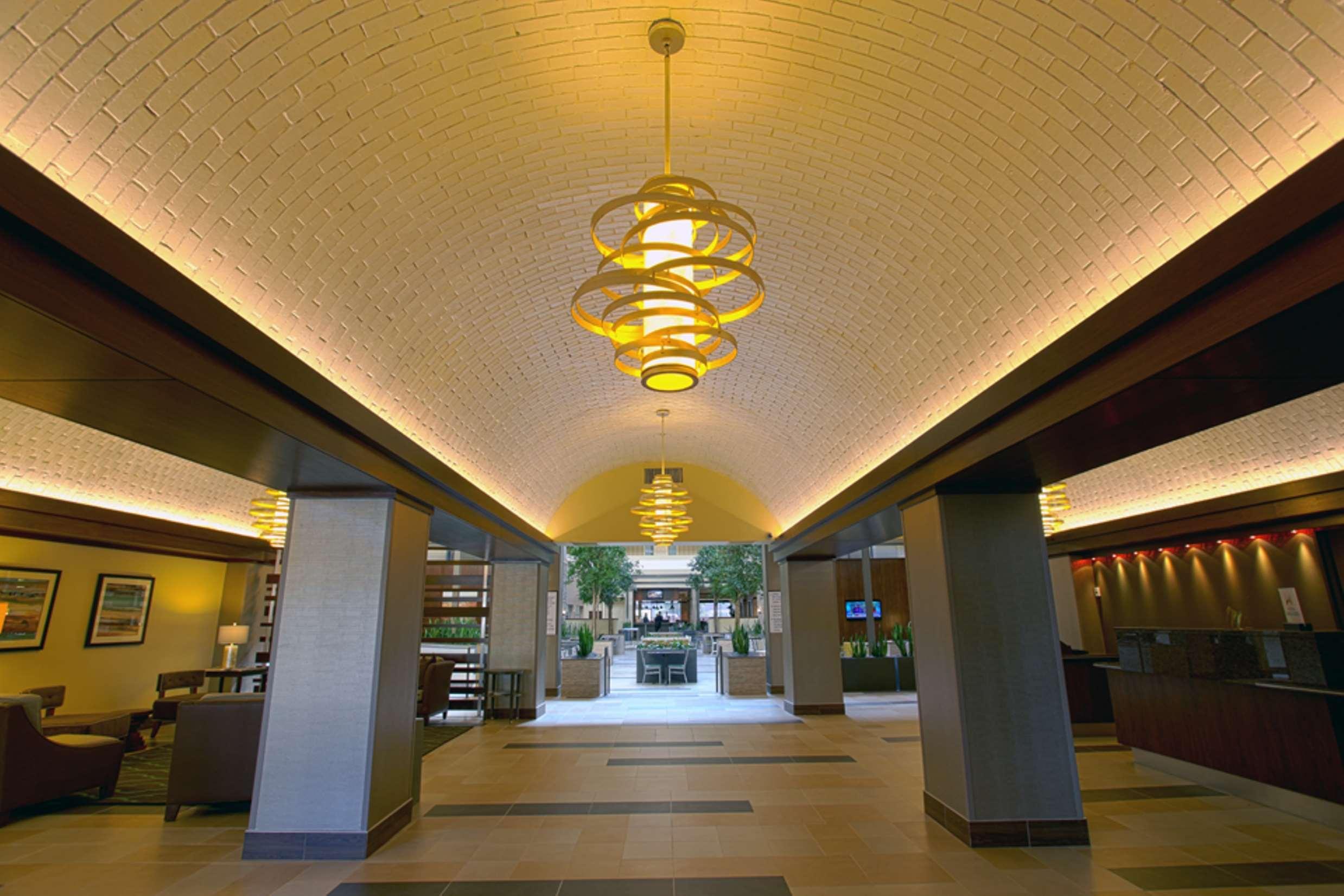 Embassy Suites By Hilton Dallas Market Center Interno foto