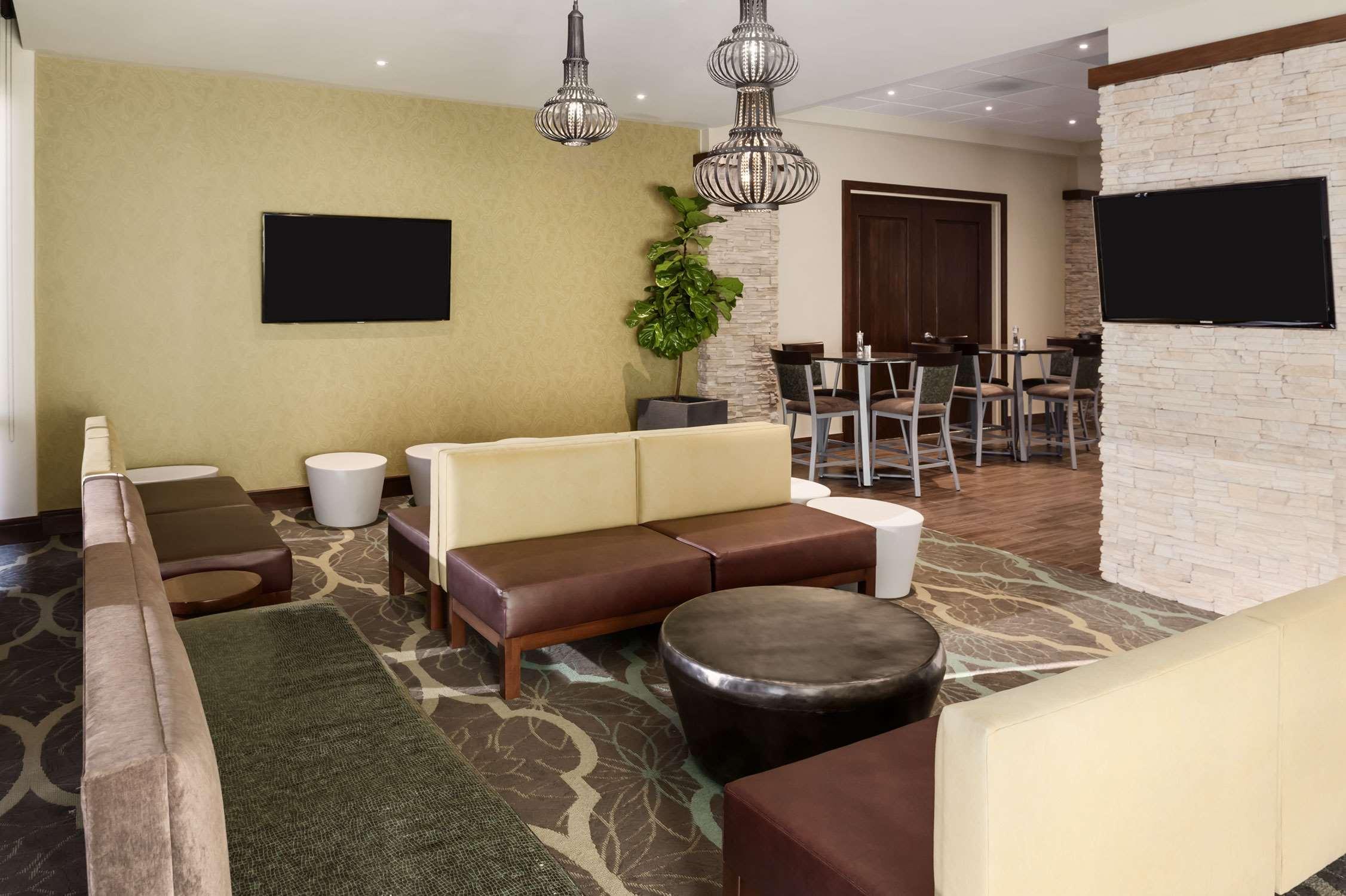 Embassy Suites By Hilton Dallas Market Center Ristorante foto