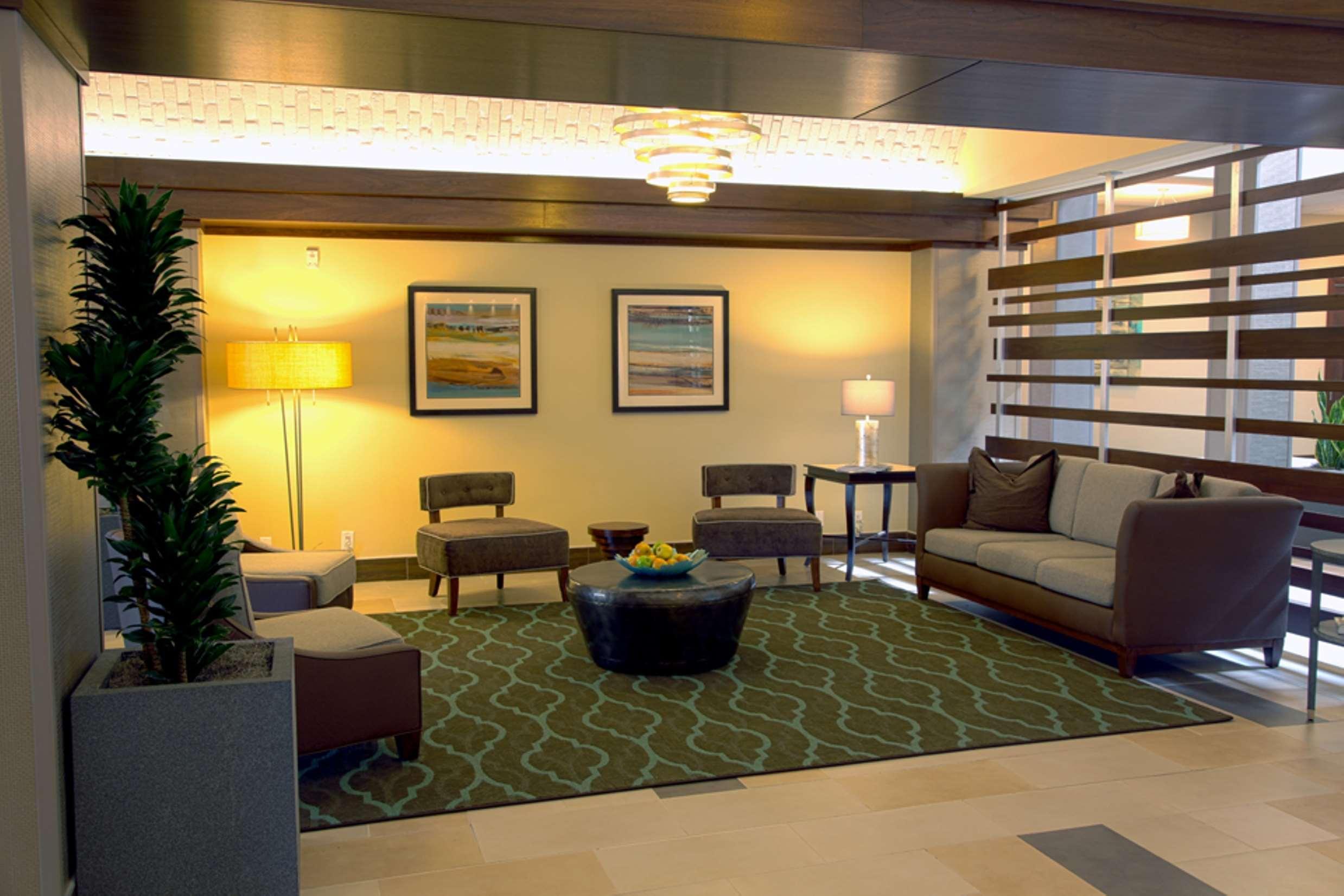 Embassy Suites By Hilton Dallas Market Center Interno foto